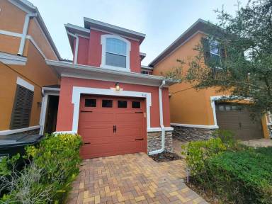 Main picture of 9571 Silver Buttonwood St