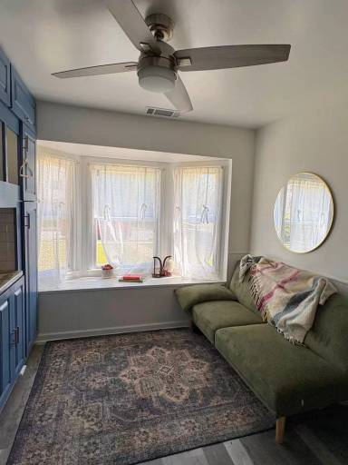 Main picture of 853 Cambridge Dr