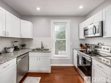 Main picture of 164 E Mithoff St