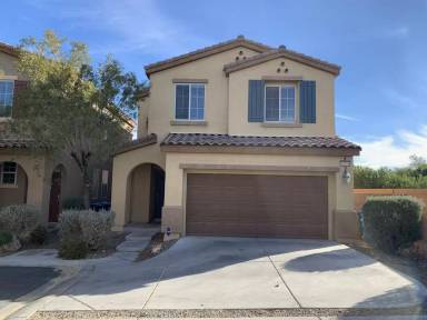 Main picture of 10596 La Campana St