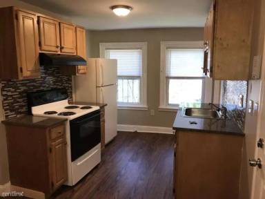 Main picture of 3001 Washington St