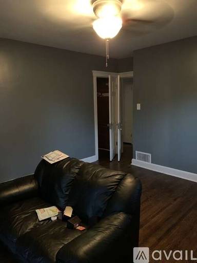 Main picture of 111 W Sherwood Ter