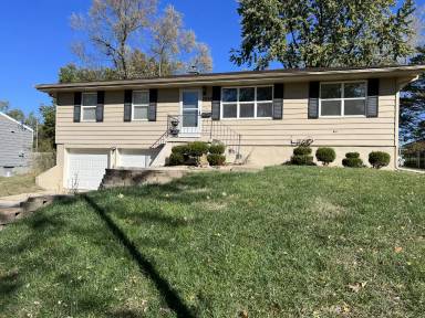 Main picture of 7800 NE 54th St