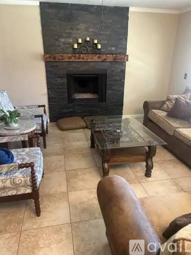 Main picture of 41931 Brownstown Dr