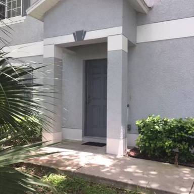 Main picture of 4053 Dolphin Dr