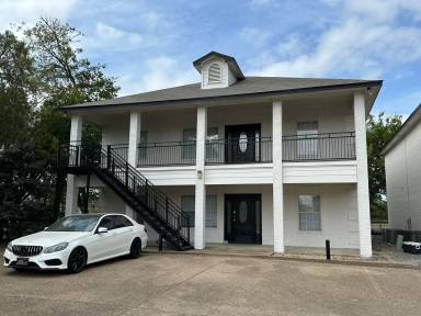 Main picture of 1403 Wood Ave