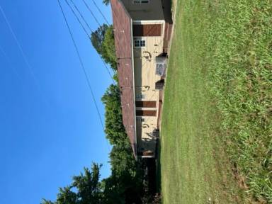 Main picture of 311 W Market St