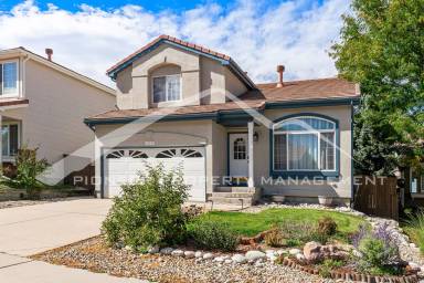 Main picture of 10031 Cedaridge Way