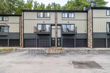 Main picture of 1960 Cherokee Bluff Dr