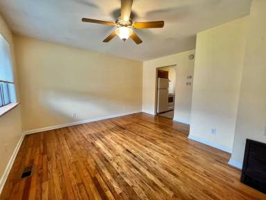 Main picture of 1014 Cragmore Dr