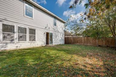 Main picture of 10141 Chapel Rock Dr