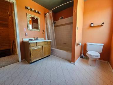 Main picture of 2040 W 546 S