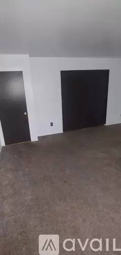 Main picture of 1026 S 33rd St