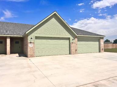Main picture of 5805 Urbana Pl