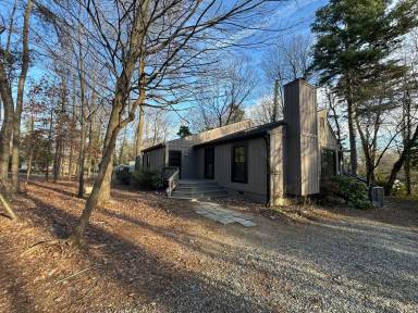 Main picture of 1809 Pisgah Church Rd