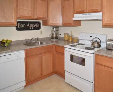 Main picture of Oak Creek Apartments