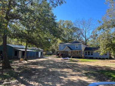 Main picture of 7274 Forest Hills Dr