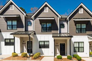 Main picture of 5709 Parker Pines Ct