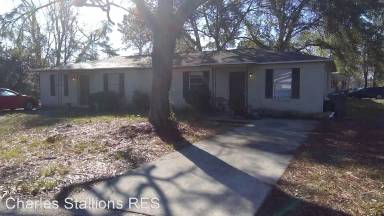 Main picture of 912 Calhoun Ave