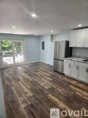 Main picture of 2119 Oaklyn Dr
