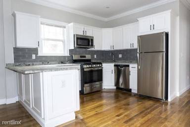Main picture of 11 Woodside Ave