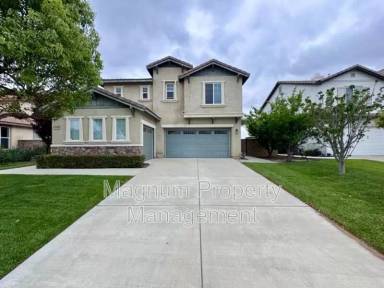 Main picture of 35889 Wolverine Ln