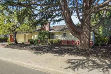 Main picture of 900 Wallea Dr