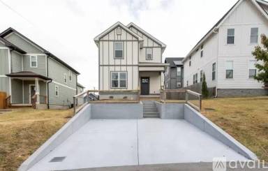 Main picture of 2136 15th Ave N