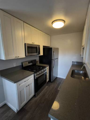 Main picture of 3932 1/4 Kansas St