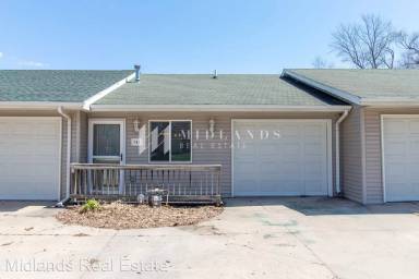 Main picture of 741 S 9th St