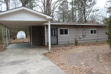 Main picture of 228 Tucker Ave