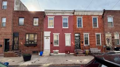Main picture of 1804 Titan St
