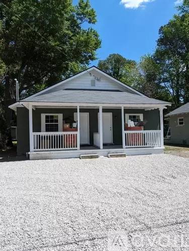 Main picture of 409 Hadley St SE