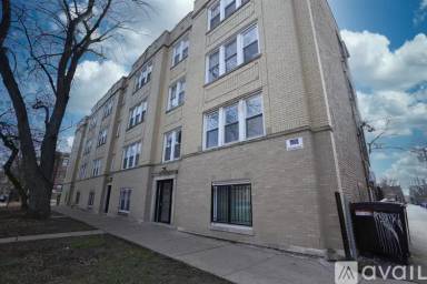 Main picture of 1503 W Albion Ave