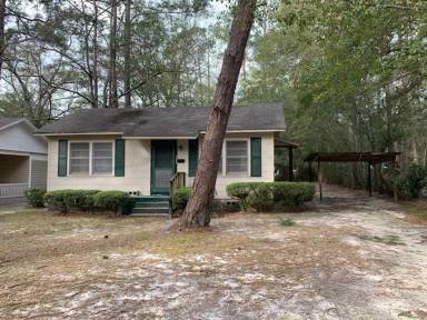 Main picture of 1804 Springfield Dr