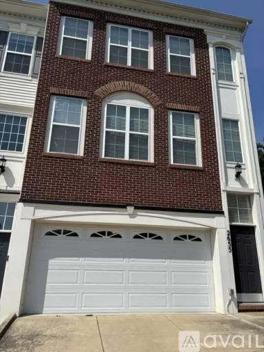 Main picture of 2655 Glenriver Way