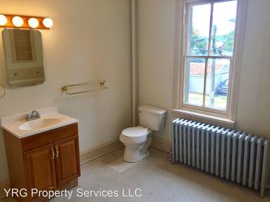 Main picture of 126 N 5th St