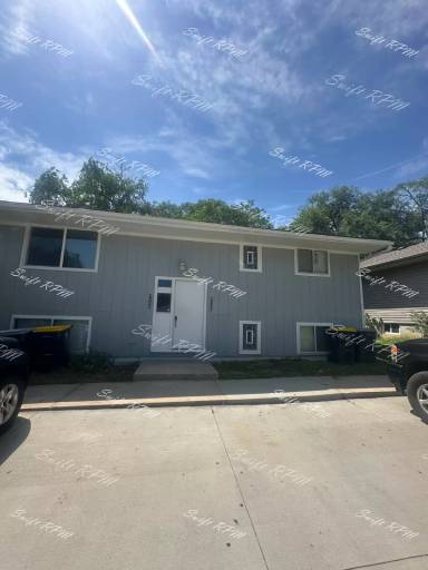 Main picture of 4118 N Jackson Ave