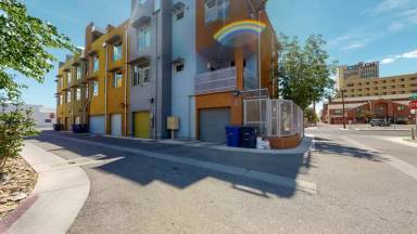 Main picture of 339 Platinum St SW
