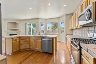 Main picture of 10039 Cascade Falls Dr