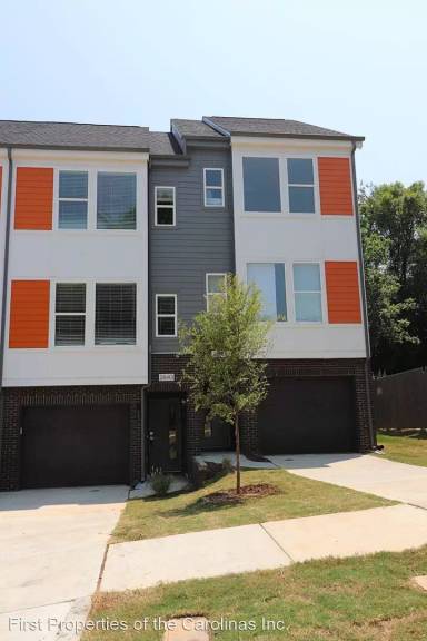 Main picture of 2643 Norfolk Ave