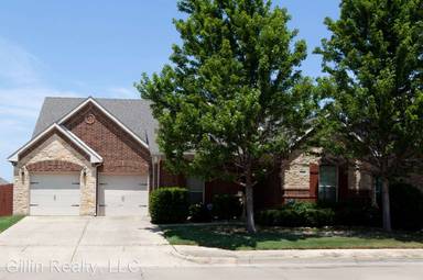 Main picture of 1240 Catherine Ln