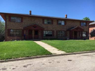 Main picture of 5811 Garrett Ln