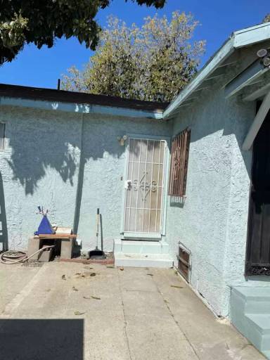 Main picture of 1021 S Downey Rd
