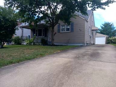 Main picture of 59 W Lewis St