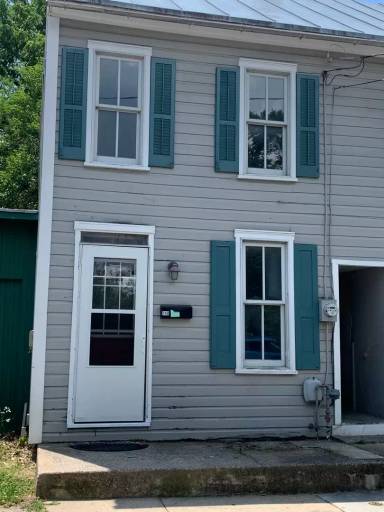 Main picture of 140 E Liberty Ave