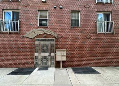 Main picture of 1216 Wallace St