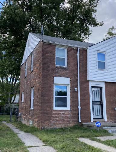 Main picture of 15910 Marlowe St