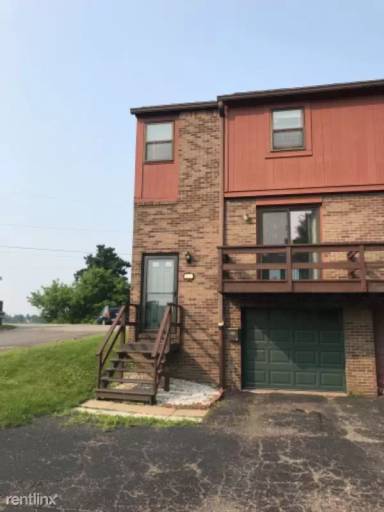 Main picture of 63 Universal St