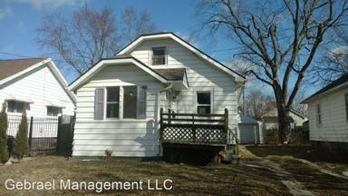 Main picture of 923 Stocker Ave